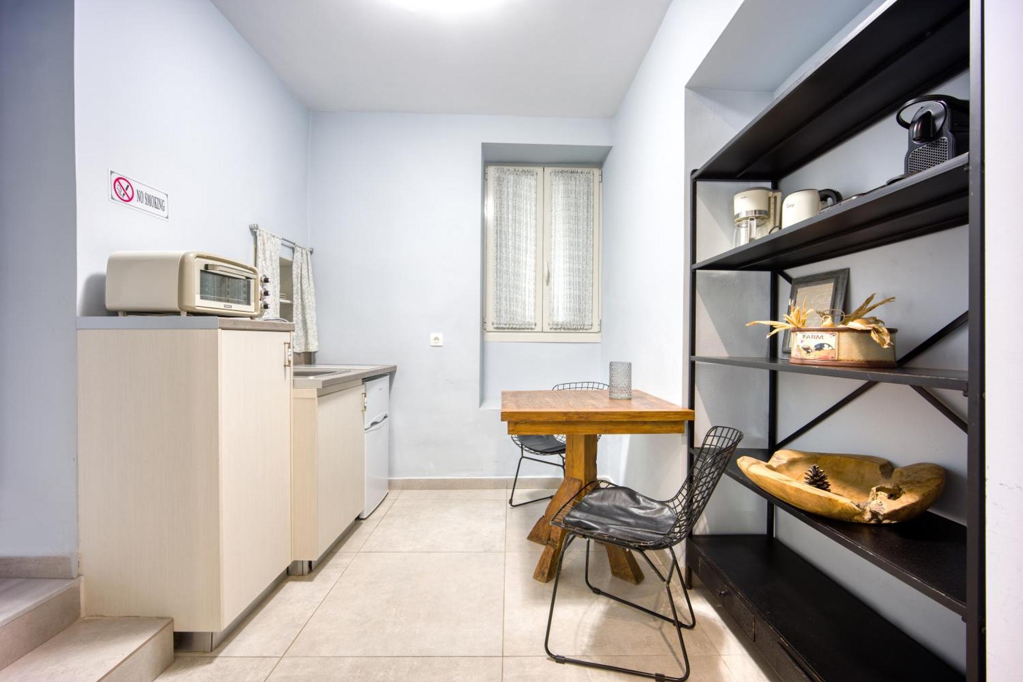 Bentzi...Boutique Apartment In Pangrati, Superior Suite Atenas Exterior foto